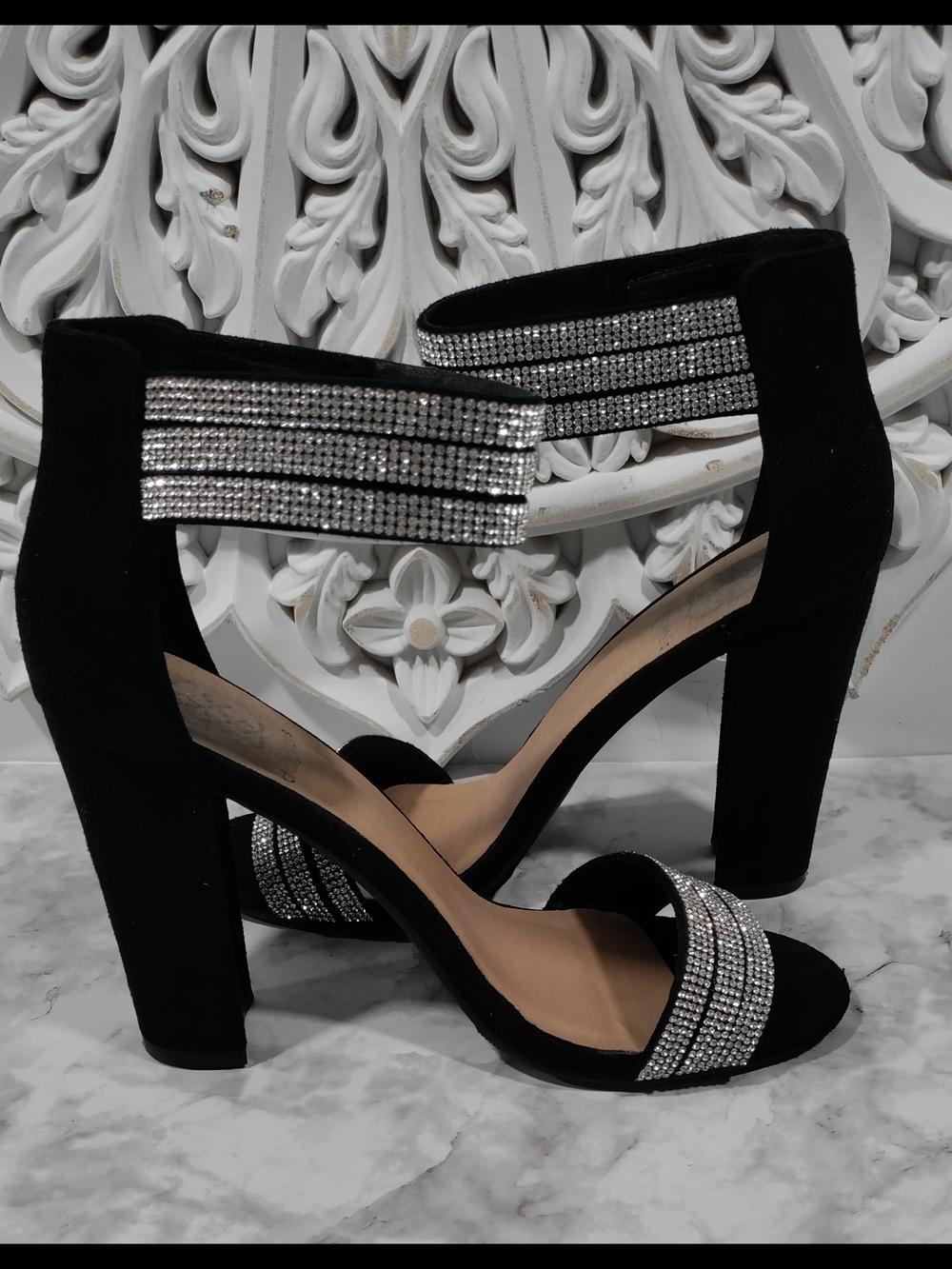 Daisy Fuentes Rowley Elegant Black Rhinestone Block Heel Sandals-Size 8